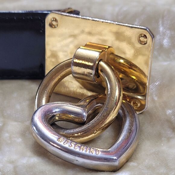 Authentic Moschino Belt - Picture 4 of 13